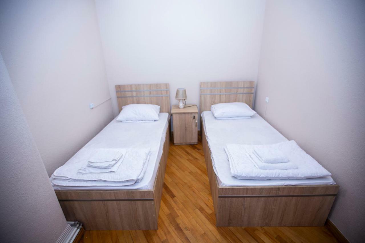 Sweet Sleep Hostel Erevan Exterior foto